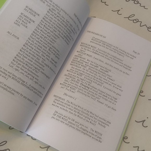 Wizard of Oz play script adapted by Claude Townley - Picture 4 of 4